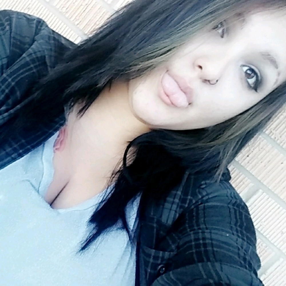 Meet your Posher, Alyssa